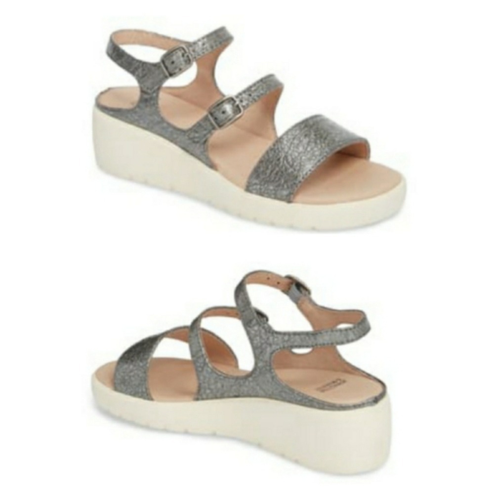 Johnston & Murphy Womens‎ Metallic Pewter Crackle Leather Triple Strap Wedge